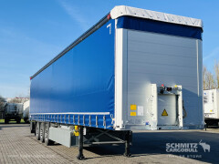 Schmitz Cargobull Curtainsider Standard Getränke 