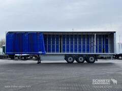 Schmitz Cargobull Curtainsider Standard Getränke 