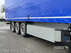 Schmitz Cargobull Curtainsider Standard Getränke 