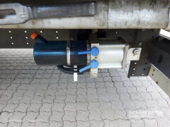 Schmitz Cargobull Curtainsider Mega Getränke 