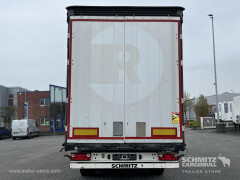 Schmitz Cargobull Curtainsider Mega Getränke 