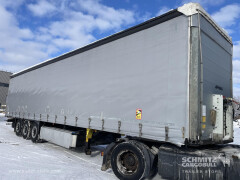 Schmitz Cargobull Curtainsider Standard 