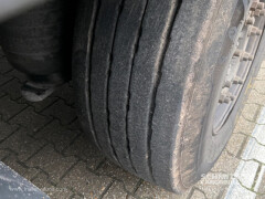 Schmitz Cargobull Oplegger Vries Standard Taillift 