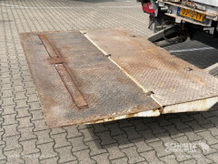 VANHOOL Oplegger Kasten Standard Taillift 