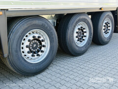 Schmitz Cargobull Tiefkühler Standard Doppelstock Trennwand 