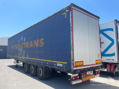 Schmitz Cargobull Curtainsider Mega 