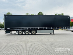 Schmitz Cargobull Curtainsider Standard Getränke 
