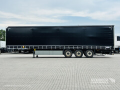 Schmitz Cargobull Curtainsider Standard Getränke 