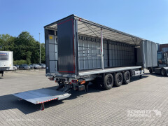 Schmitz Cargobull Curtainsider Standard Ladebordwand 