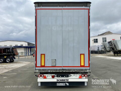 Schmitz Cargobull Curtainsider Mega 