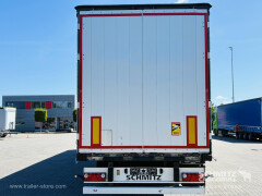 Schmitz Cargobull Curtainsider Standard Getränke 