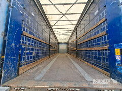 KOEGEL Curtainsider Mega 