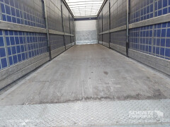 Schmitz Cargobull Semitrailer Curtainsider Standard Hayon 