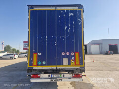 Schmitz Cargobull Curtainsider Mega 