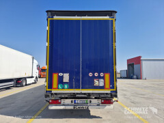 Schmitz Cargobull Curtainsider Mega 