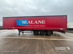 Schmitz Cargobull Curtainsider Standard 