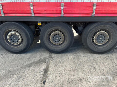 Schmitz Cargobull Curtainsider Standard 