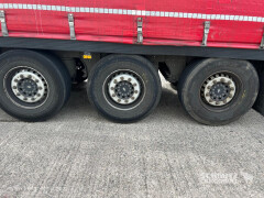 Schmitz Cargobull Curtainsider Standard 