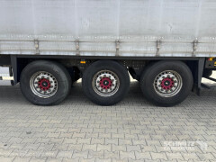 Schmitz Cargobull Curtainsider Standard 